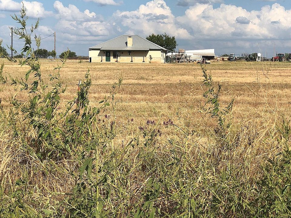 1st image of 371 County Road 115