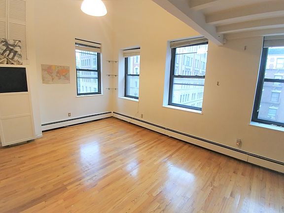 3rd image of 310 2nd Ave APT 4A