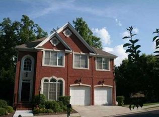 5008 Village Terrace Dr, Dunwoody, GA 30338
