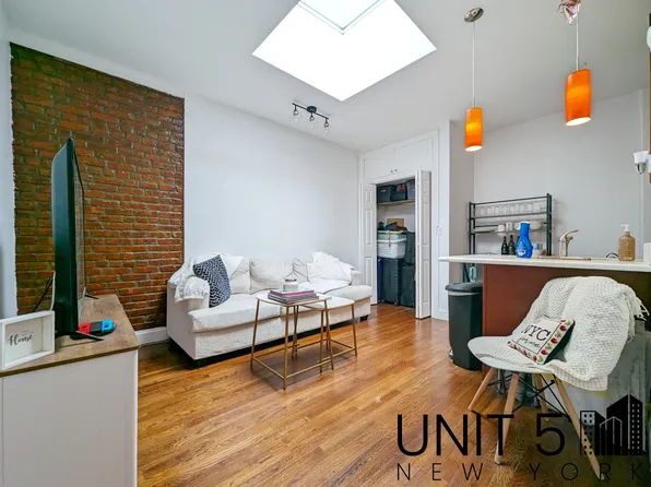 1669 Nostrand Avenue image 1 of 8