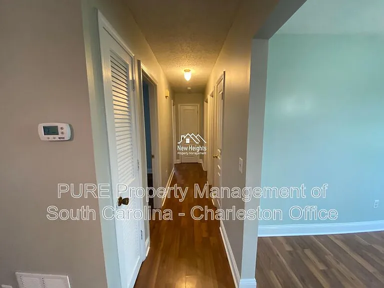 371 Furman Ln — Photo 10