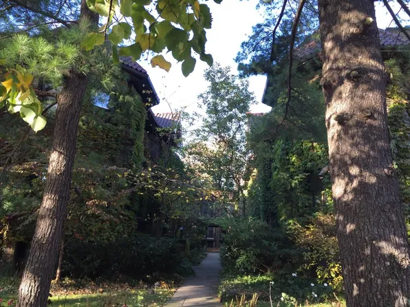 2469 Overlook Rd APT 5, Cleveland, OH 44106