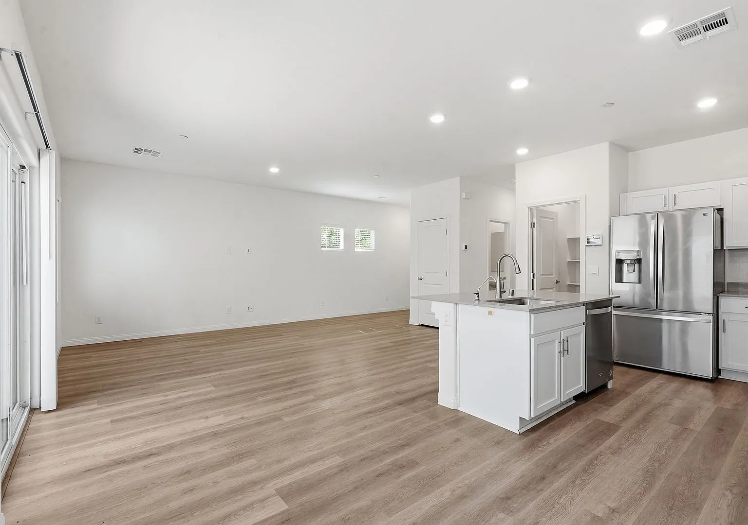 4706 Turquoise Cliffs Avenue, Las Vegas, Nevada 89141 — Photo 2