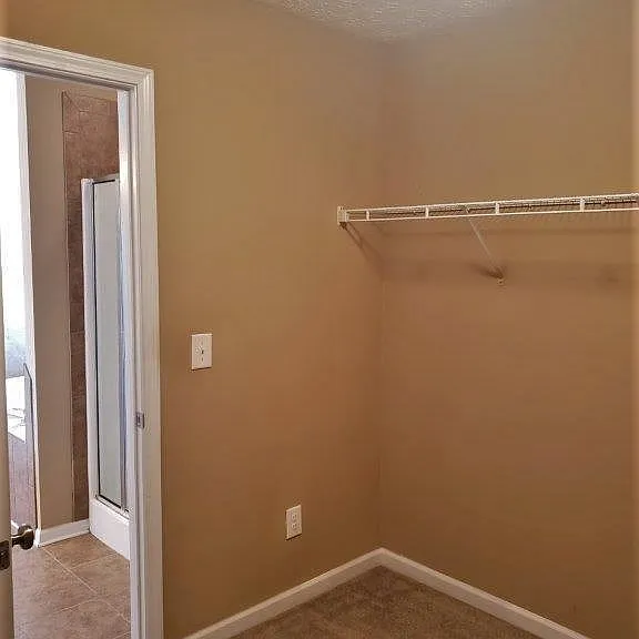 9001 Scottsdale Ct — Photo 30