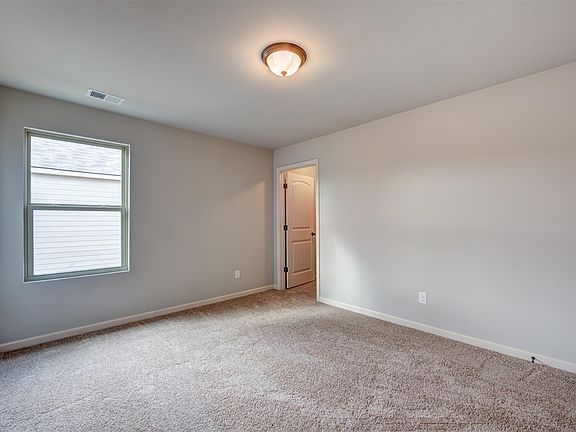 5th image of 3709 Sweetbriar Avenue Lot #42