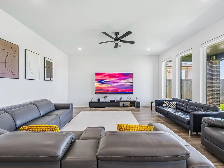31051 Sun Valley Dr — Photo 17