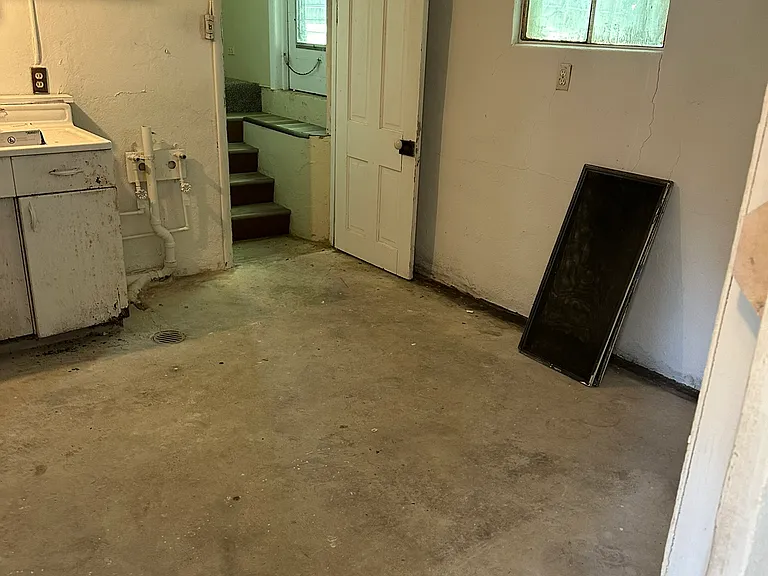 605 S 9th St — Photo 32