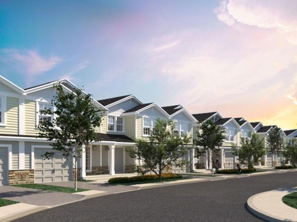 408 N Twin Lakes Blvd