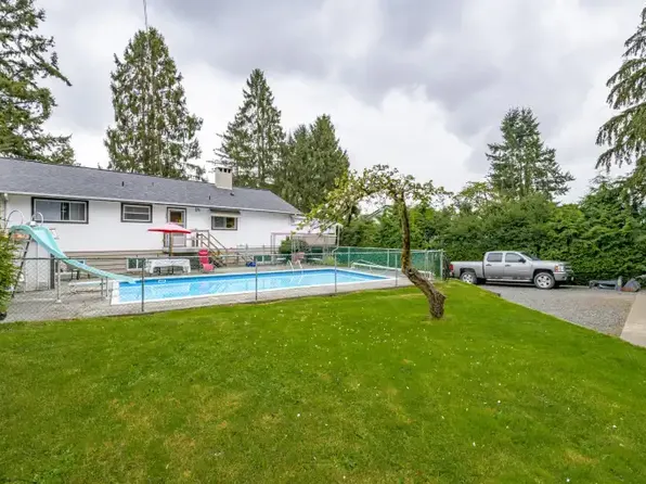 5851 172a St, Surrey, BC