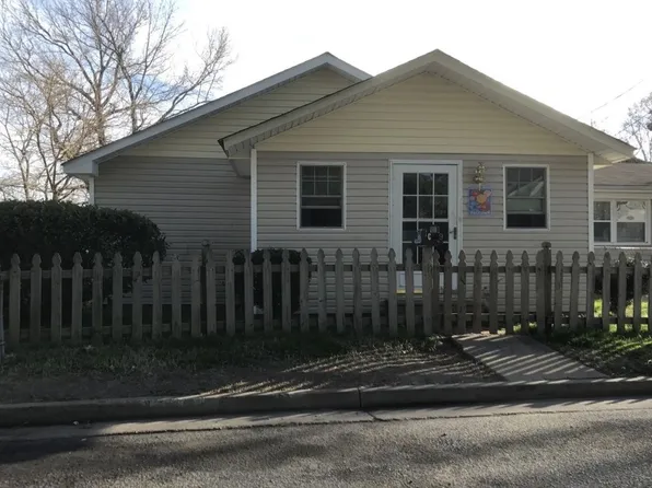 1019 Fayette St, Portsmouth, VA 23704