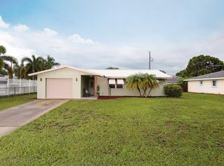 2511 Sandy Ln, Englewood, FL 34224