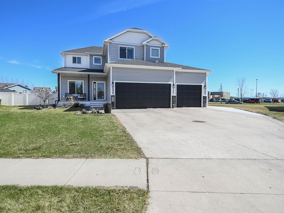 1st image of 3509 Loberg Ln