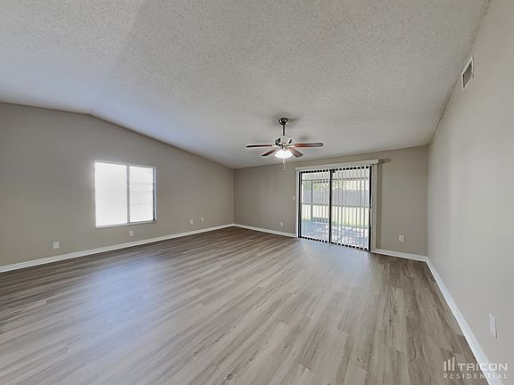 4th image of 5639 Garden Grove Cir