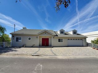 5025 Escobedo Dr, Woodland Hills, CA 91364