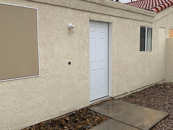 2nd image of 3132 Winterhaven Dr Unit 102
