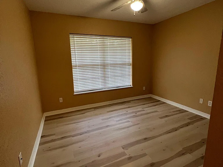 456 15th Pl SW — Photo 15