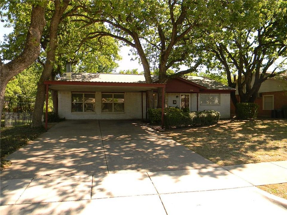 1st image of 1116 Russell Ln