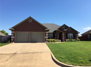 508 Hillcrest St, Muskogee, OK 74403