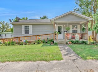 305 Jackson St, Smithville, TN 37166