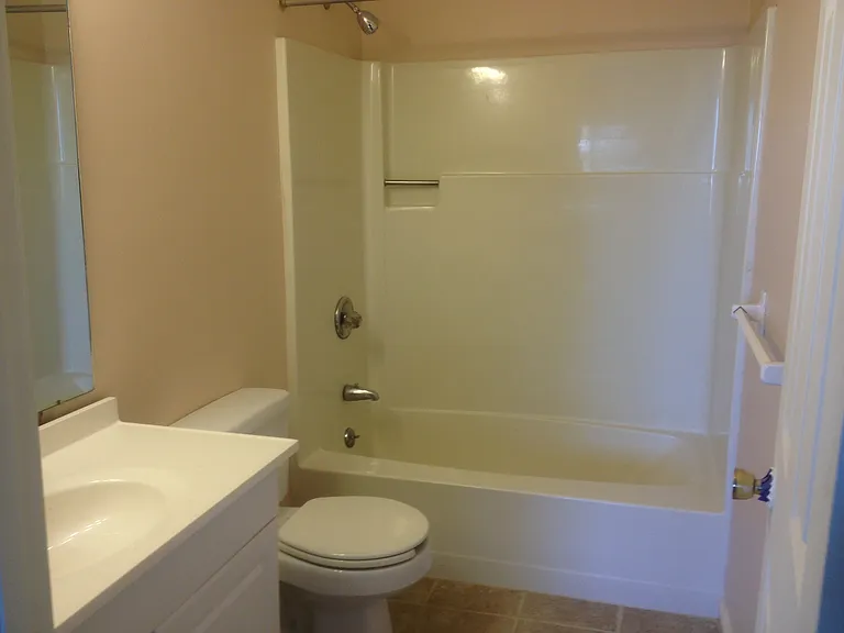 180 Conestoga Way — Photo 10