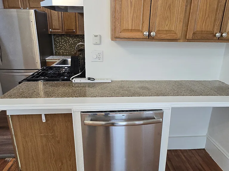 36 Brighton St #1 — Photo 12