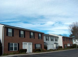 181 Clover Valley Cir, Blacksburg, VA 24060