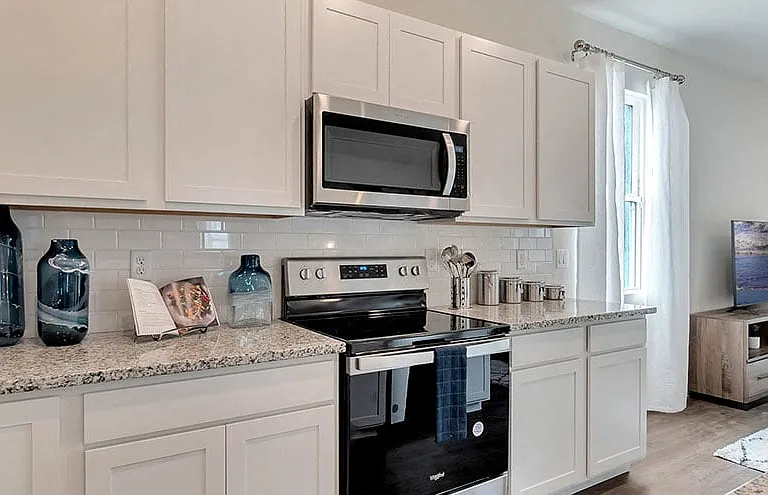 Windbrooks Townhomes — Photo 8