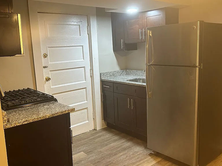 6203 W 21st St #19 — Photo 12