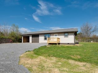111 Hollyhock Way, Friendsville, TN 37737