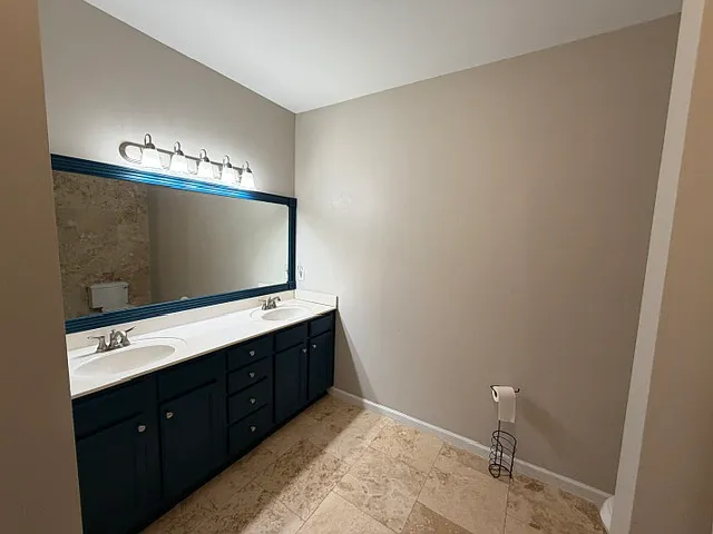 Primary bath