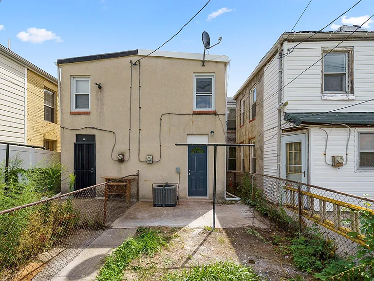 428 N Patterson Park Ave — Photo 14