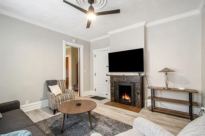 728 W Lovell St #1 — Photo 5