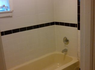 1420 N Chesapeake Rd, Camden, NJ 08104