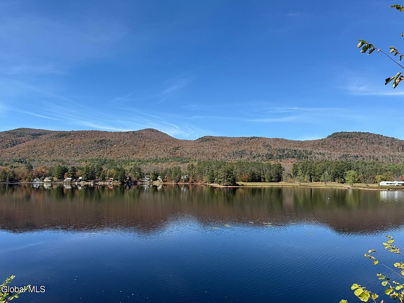 5th image of 1409 State Route 30