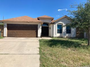 415 Amador Salinas Dr, Laredo, TX 78045