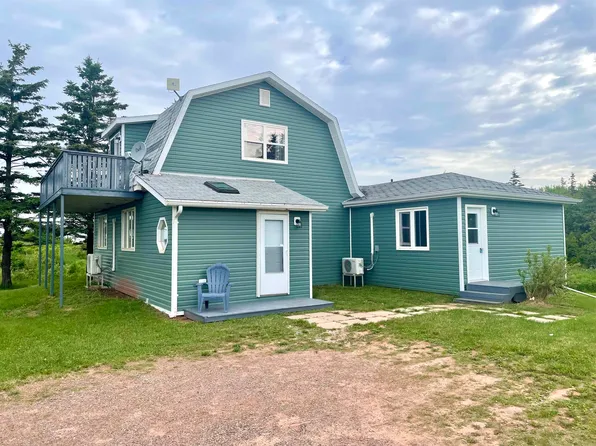 76 Nail Pond Shore Rd, North Parish, PE C0B 2B0