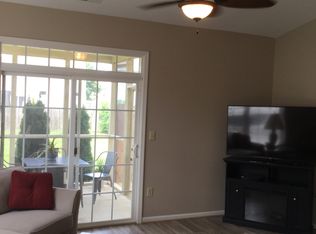 7142 Forrester Ln, Indianapolis, IN 46217