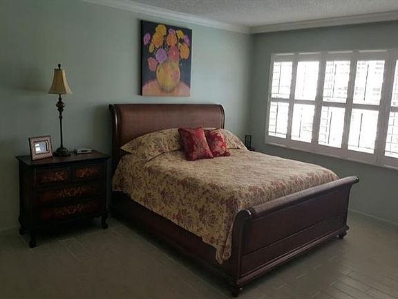 2nd image of 3400 Galt Ocean Dr #31A