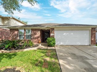 9415 Windy Spring Ln, Houston, TX 77089