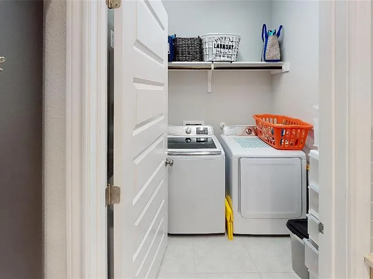 1720 Yaupon Grove Ln — Photo 34