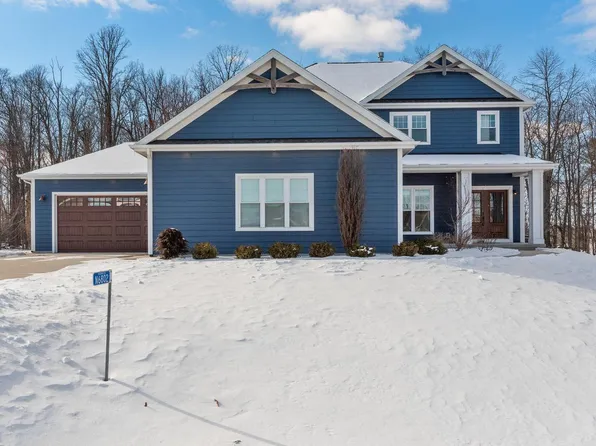 N6802 Rivermor DRIVE, Sheboygan, WI 53083