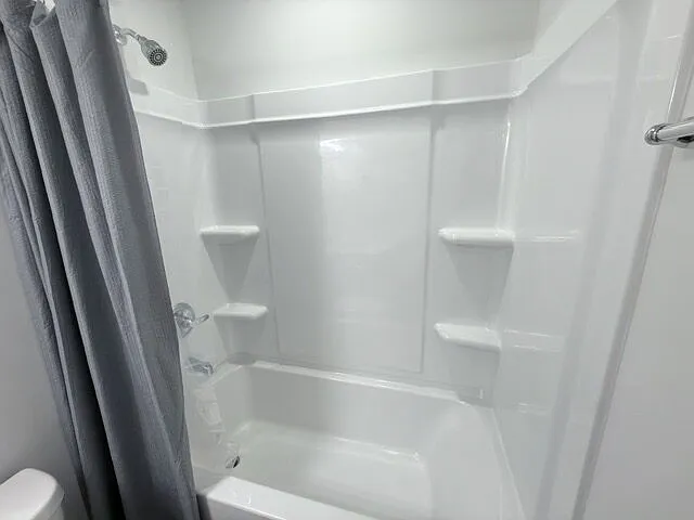 807 Coburg Ln — Photo 38