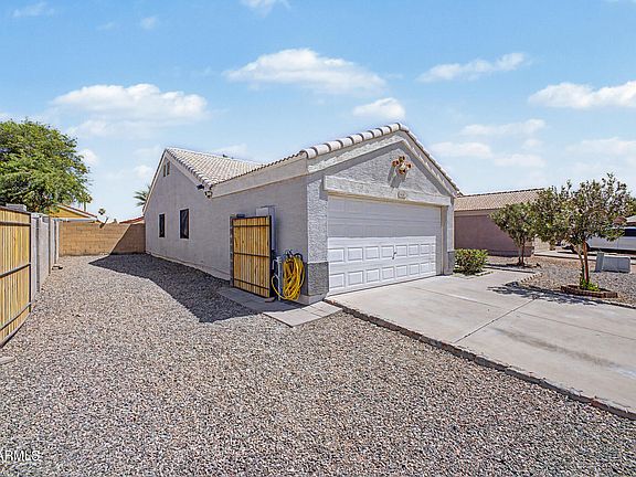 3rd image of 8430 W CORA Lane