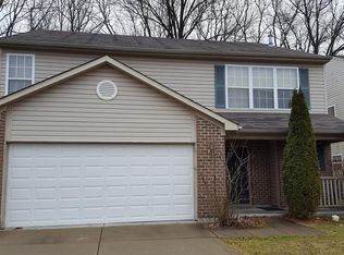 12145 Sagamore Woods Dr, Fishers, IN 46037