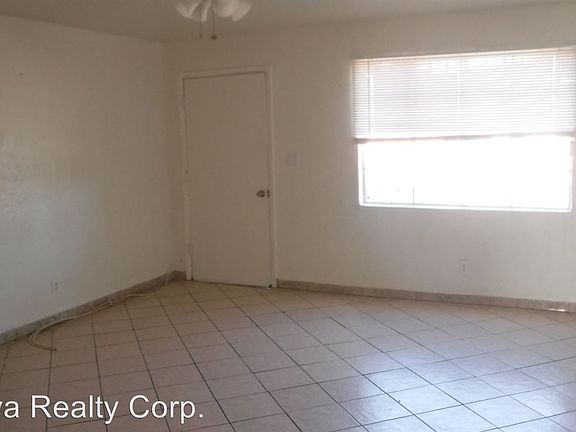 4th image of 3634 E Glenn St