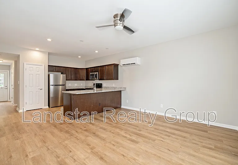 7301 Tiger Way #101 — Photo 5