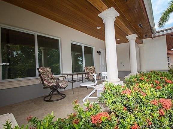 3rd image of 18625 Atlantic Blvd #0