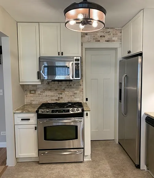 218 Hawthorne Ct #C1 — Photo 12