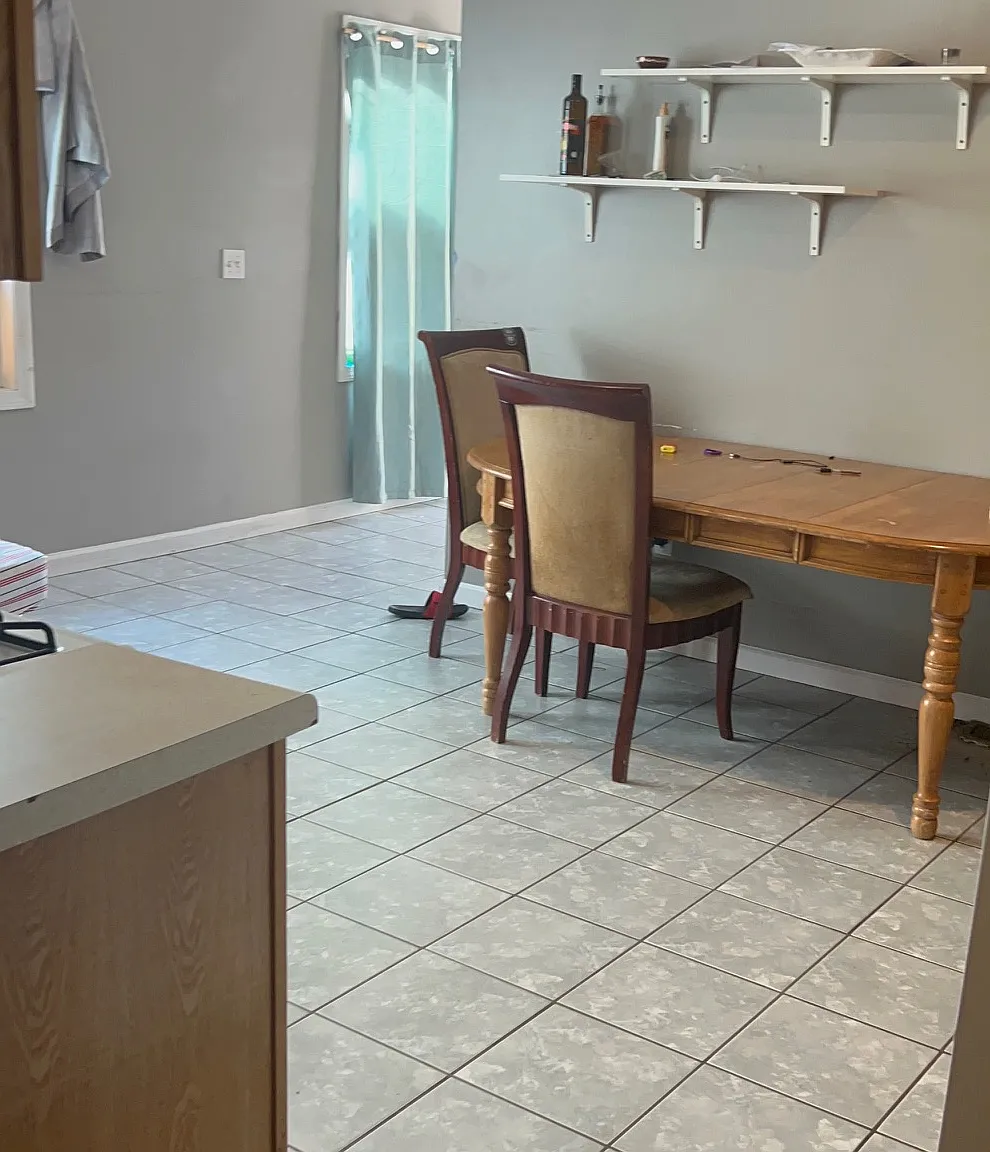 2 bed, 950 sqft, $2,000 — Photo 4