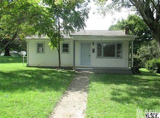 131 18th Street Pl NW, Hickory, NC 28601
